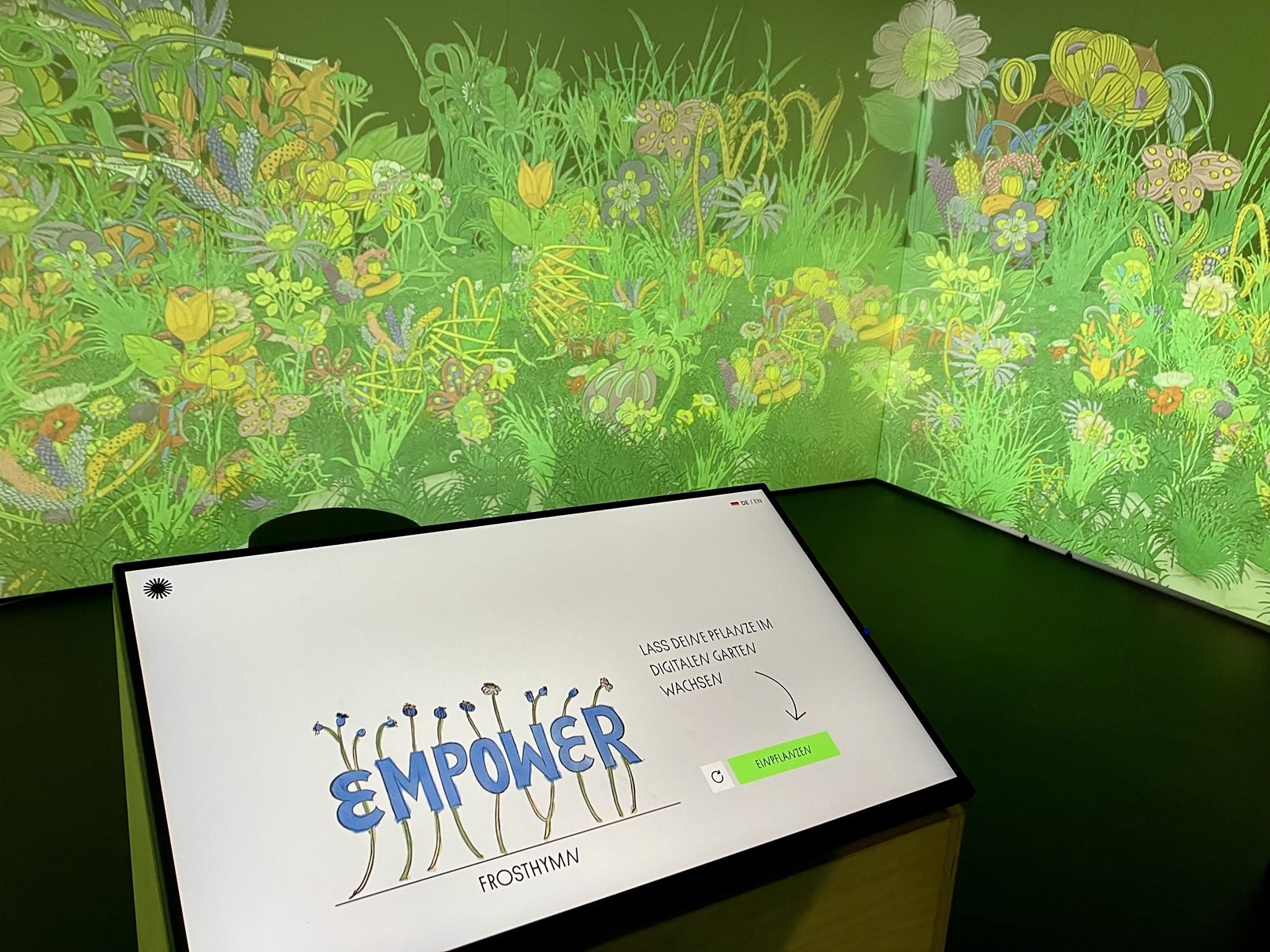 EMPOWER bei der FLORA-Ausstellung