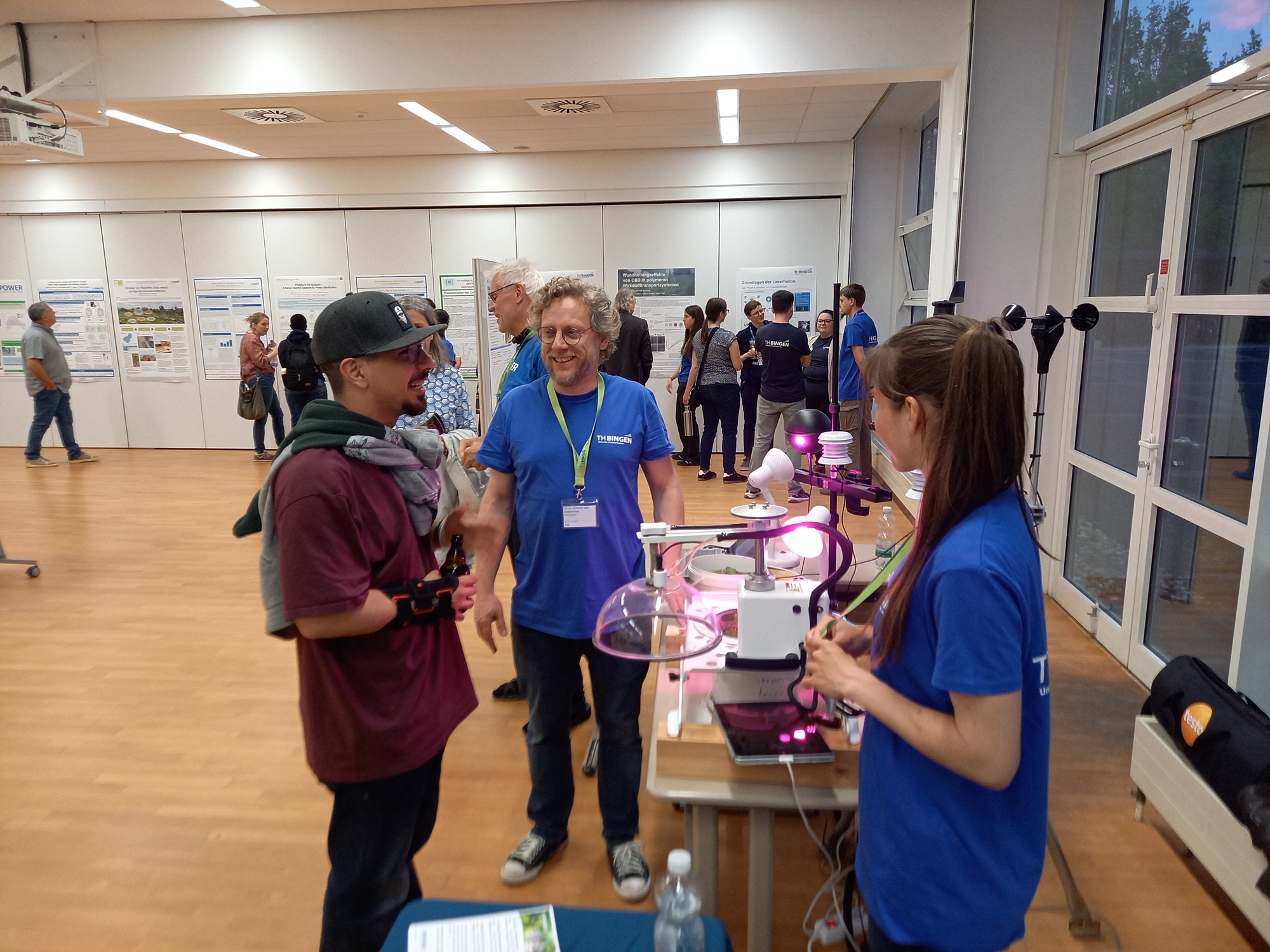 Andrang bei der Nacht der Wissenschaft an der TH Bingen